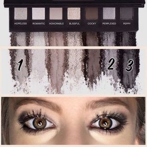 Younique moodstruck palette 2 eyeshadows